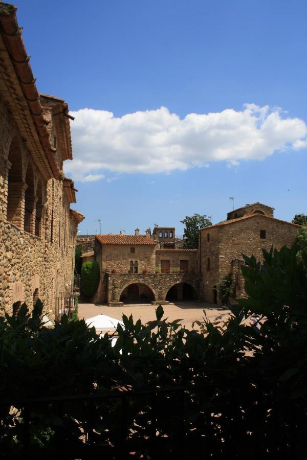 El Palauet De Monells - Adults Only Hotel Exterior foto
